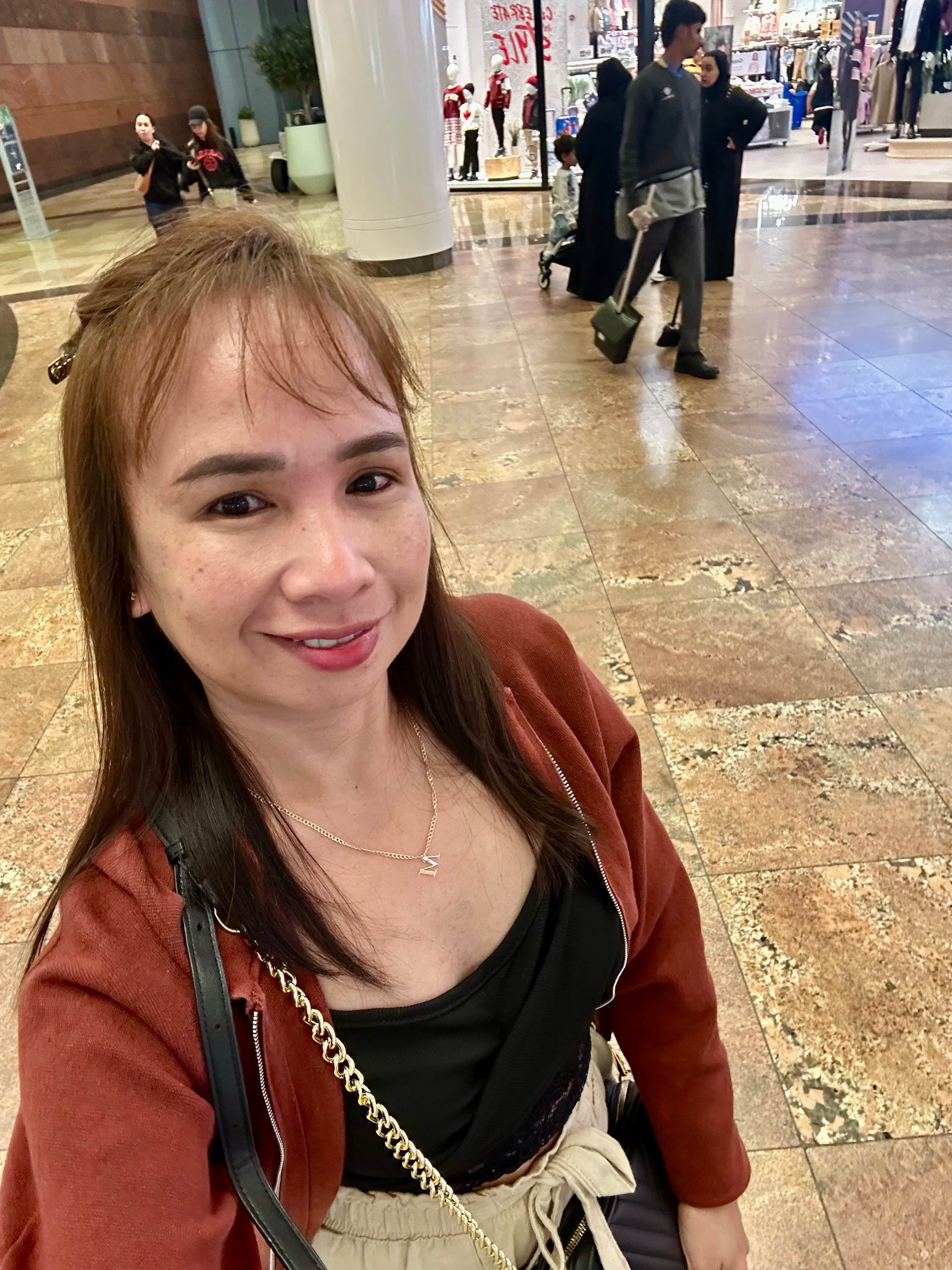 Emichel S. - Professional nanny in UAE